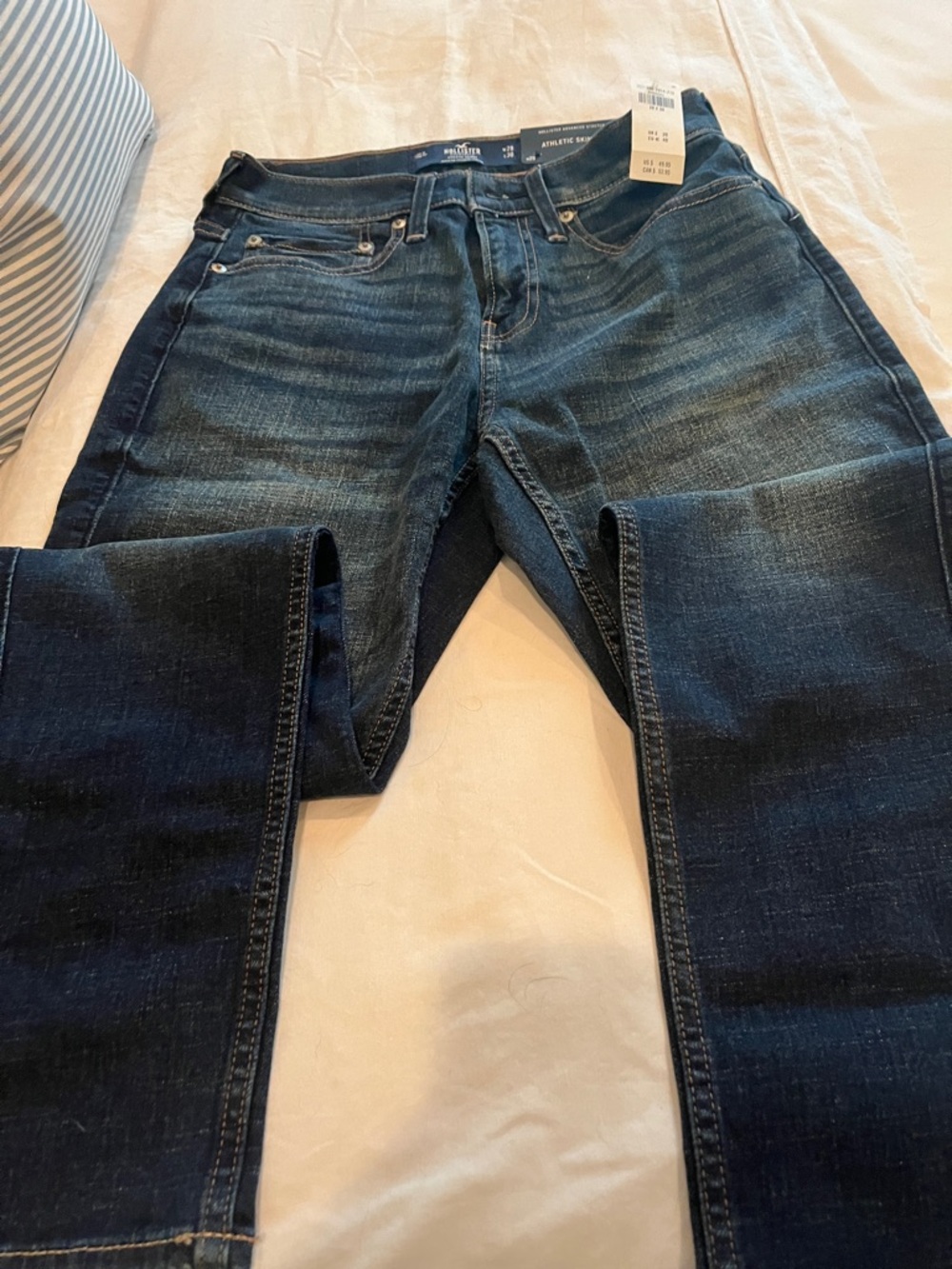 Hollister Women's Skinny Jeans in Dark Blue Wash